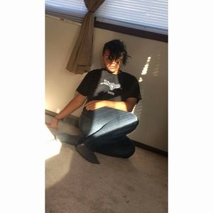 Meet your Posher, Toni